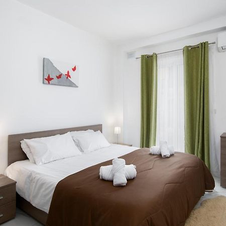 Sea View Apartment 2 Bedrooms 2 Bathrooms, 2 Minutes Away From The Sea San Ġiljan Exterior foto